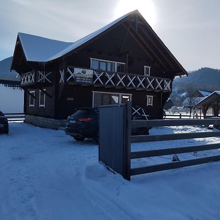 Кришталеві Вершини Villa Vorochta Exteriör bild