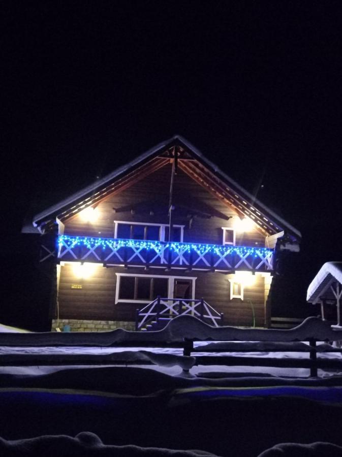 Кришталеві Вершини Villa Vorochta Exteriör bild